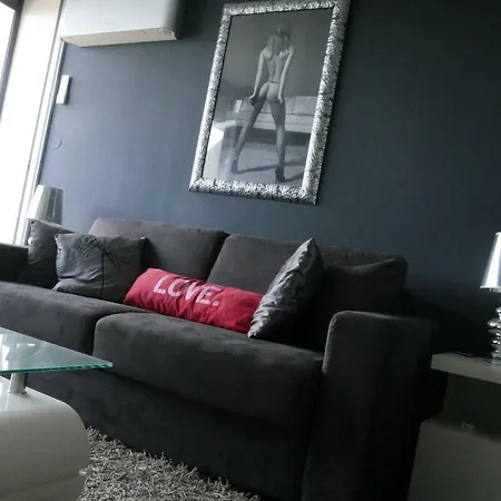 Studio Vip Heliopolis Ab شقة